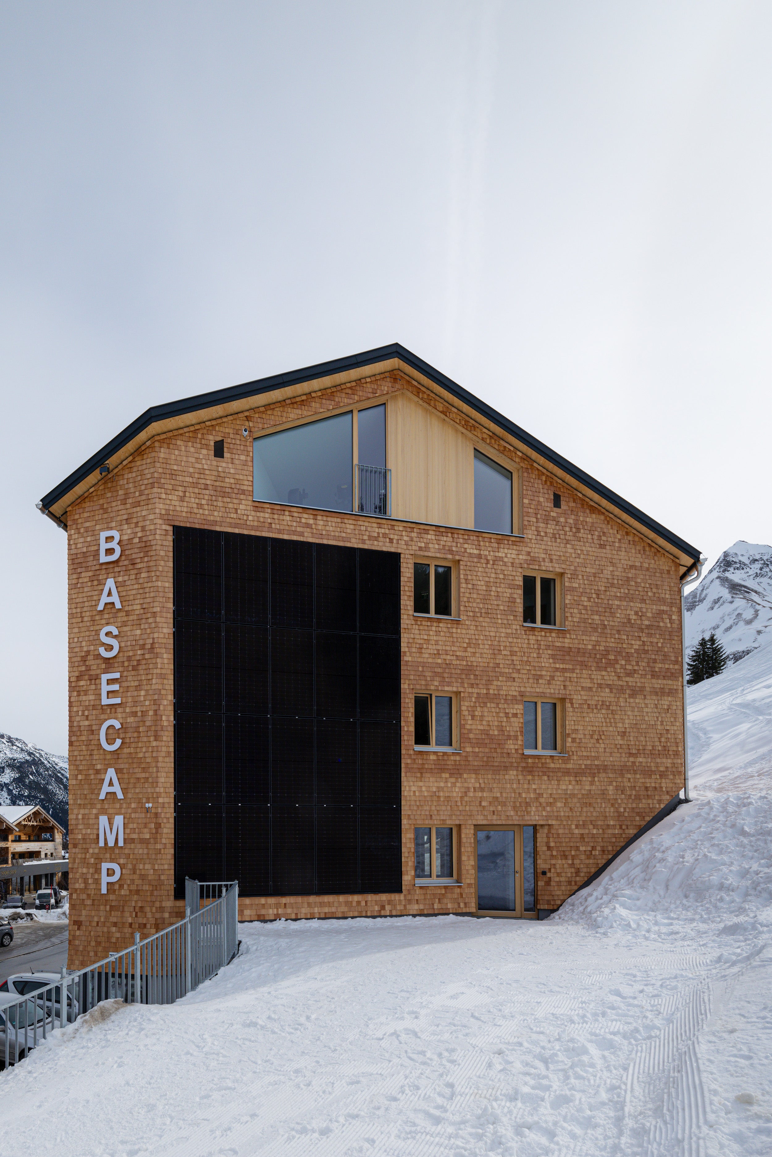MO Energy Systems pv-rail Fassadenset Bild 7
