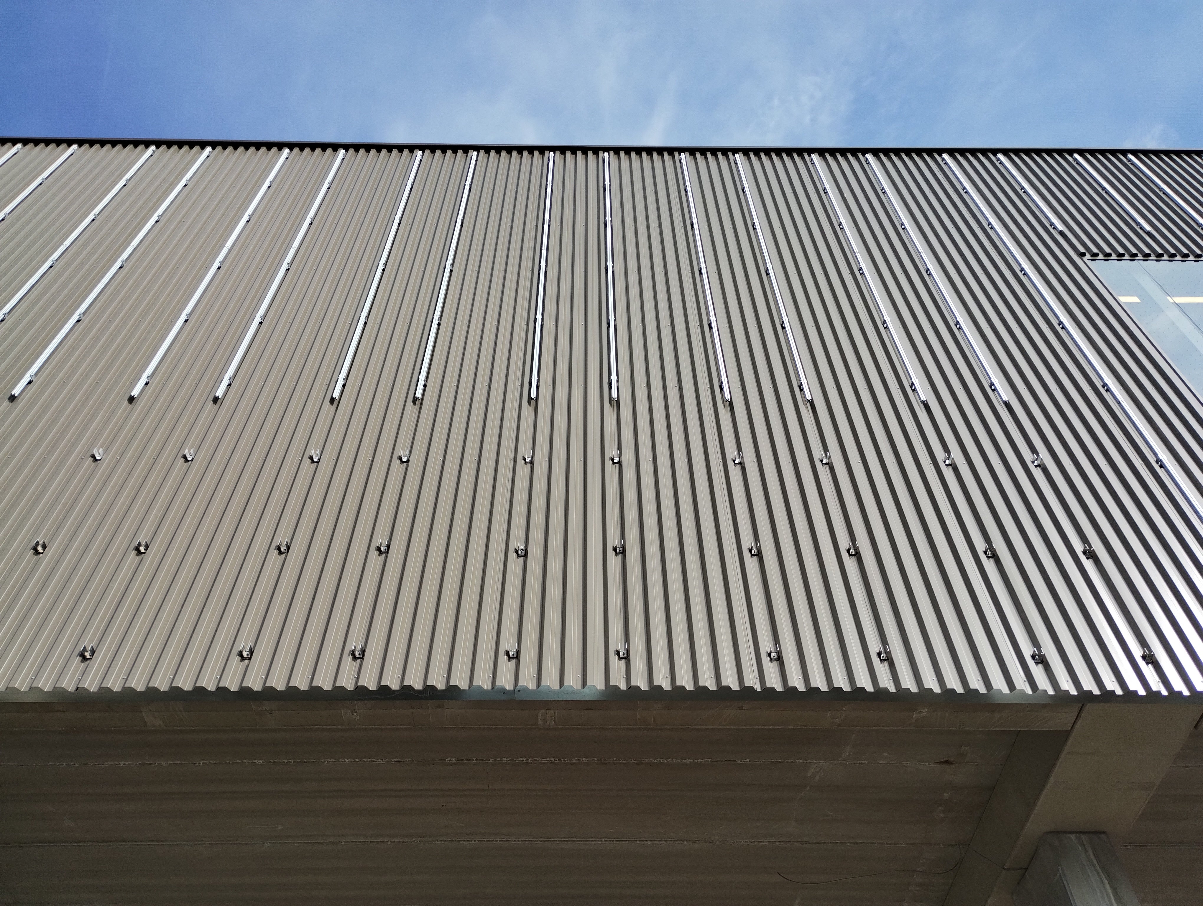 MO Energy Systems pv-sheet Fassadenset Bild 4